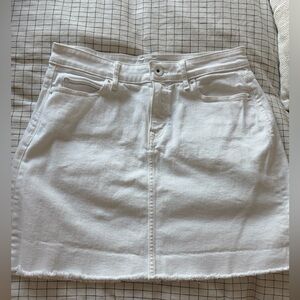 Vineyard Vines White Denim Skirt